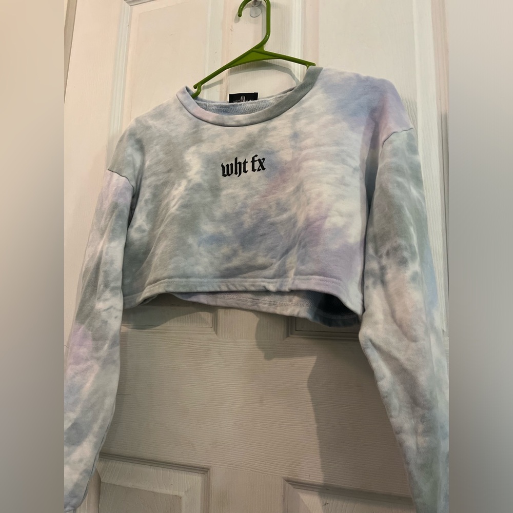 White fox cropped sweatshirt